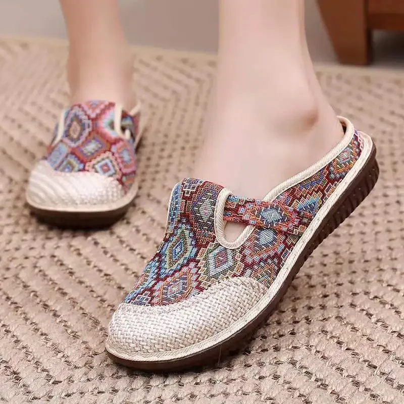 Damskie pantofle w stylu etnic – Ethnic Fashion Walk recenzja i cena
